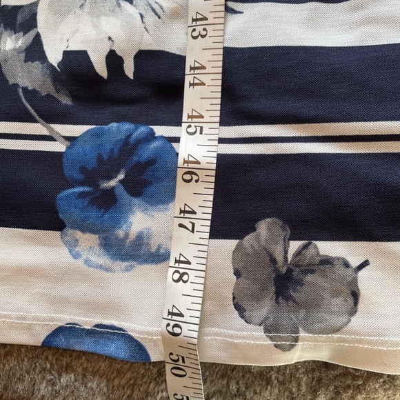 5 for $15  Beautiful blue flowered maxi dress - Picture 4 of 5